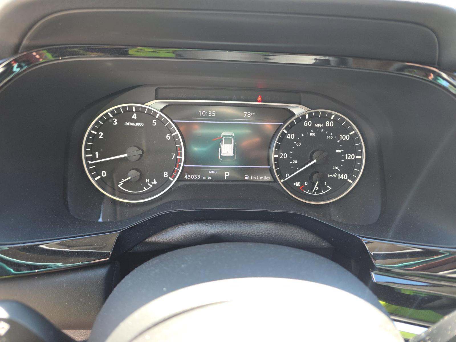 2024 Nissan Pathfinder SL AWD