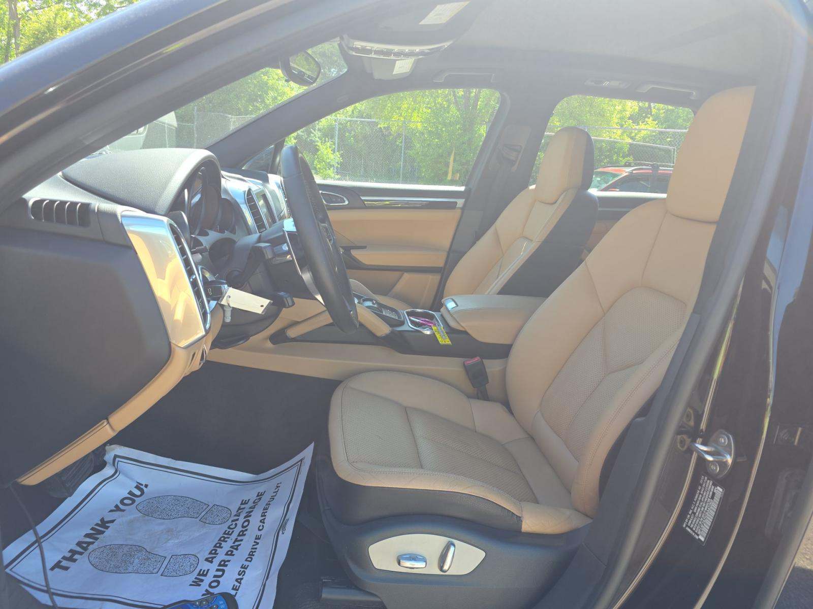 PORSCHE CAYENNE - 2