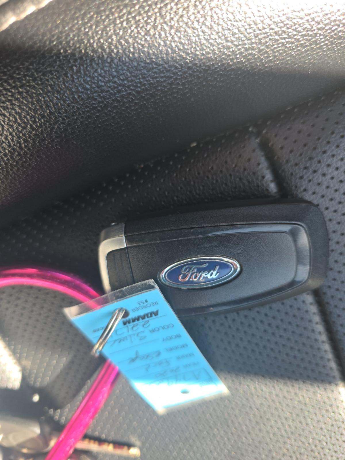 FORD ESCAPE - 8
