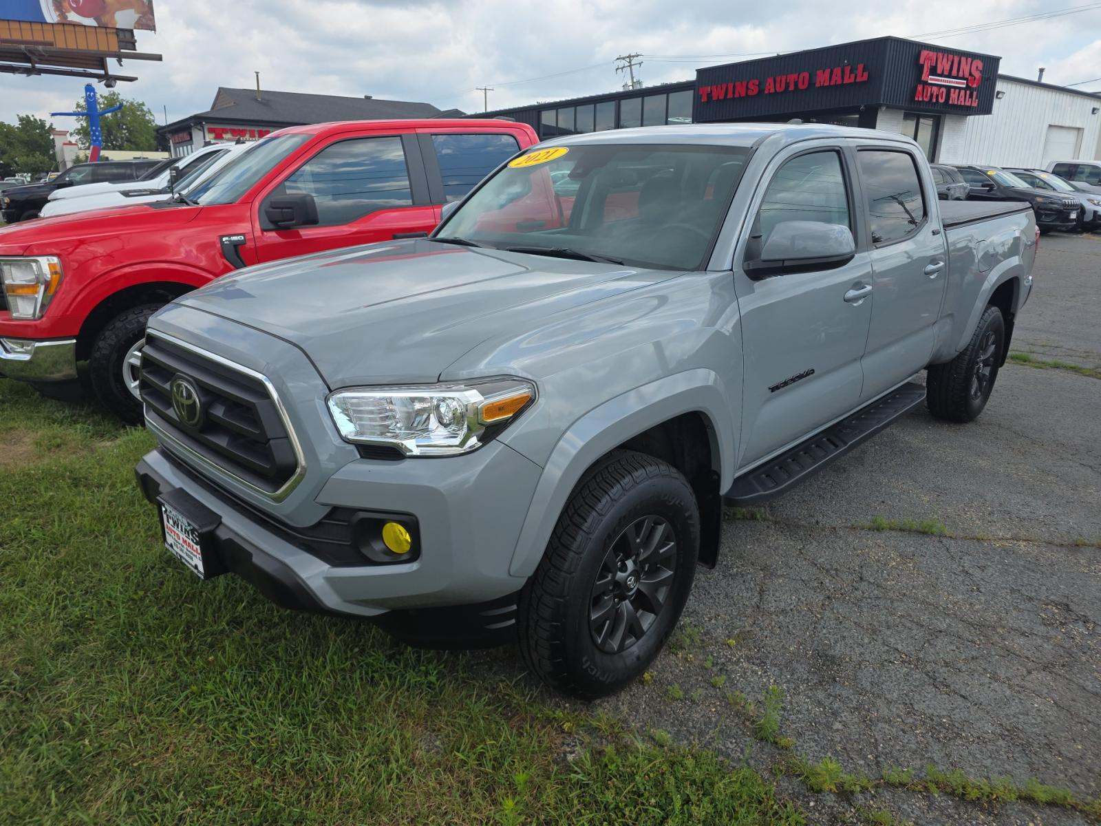 2021 Toyota Tacoma SR5 AWD