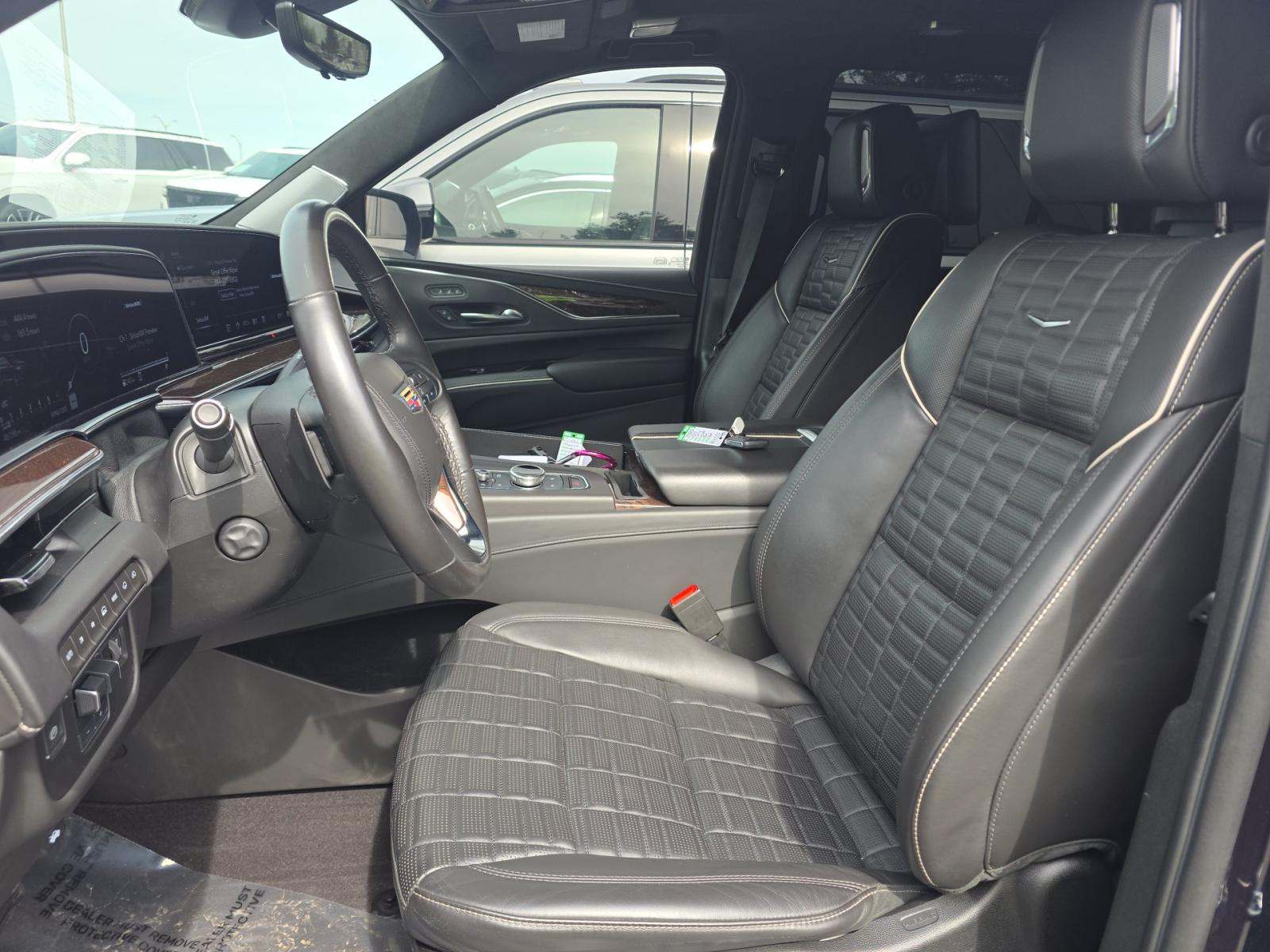 2023 Cadillac Escalade Sport Platinum AWD
