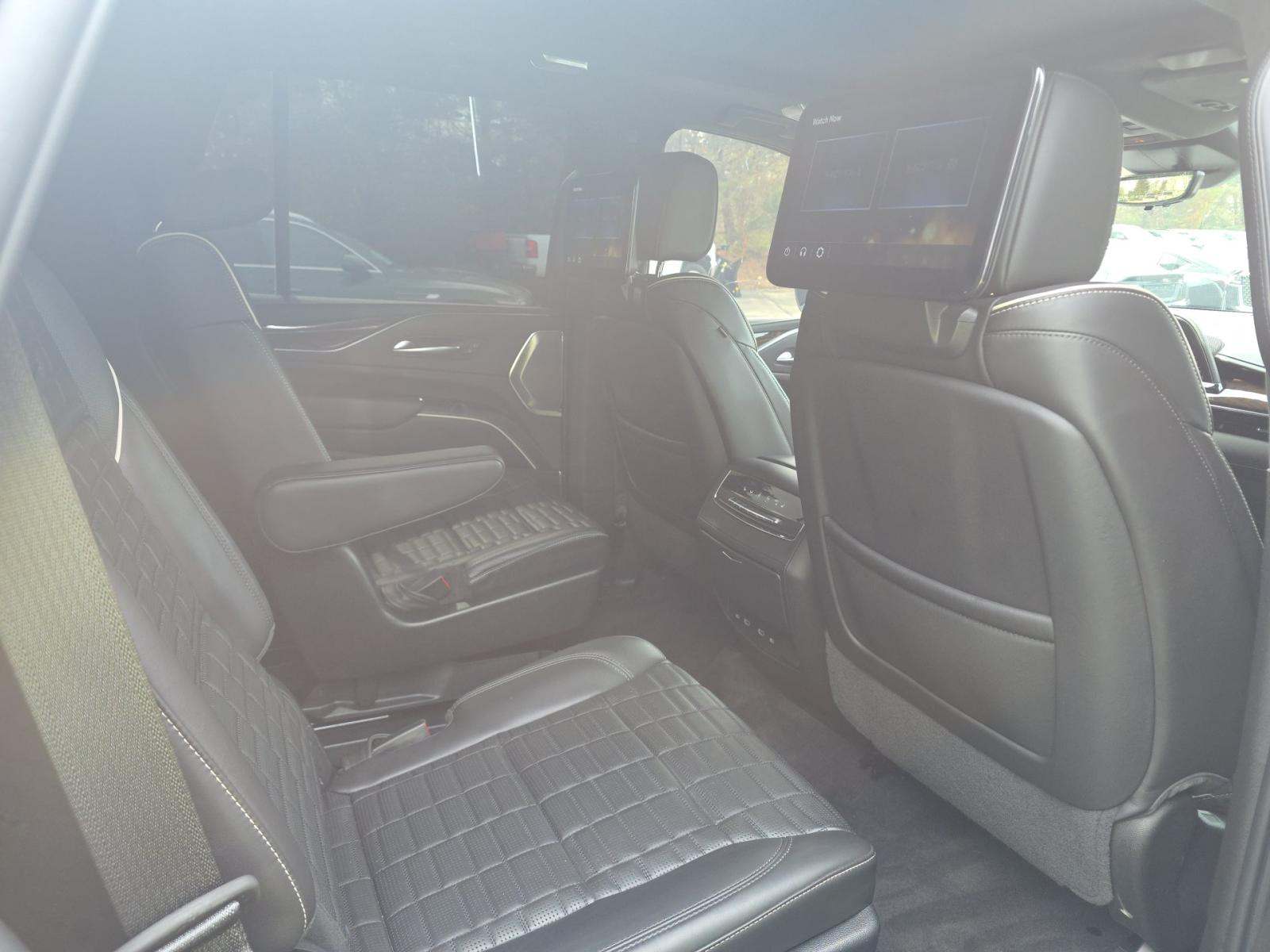 2023 Cadillac Escalade Sport Platinum AWD