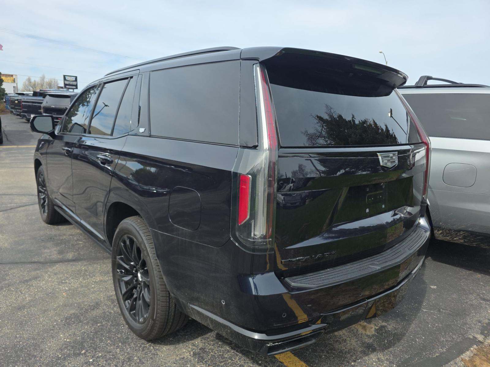 2023 Cadillac Escalade Sport Platinum AWD