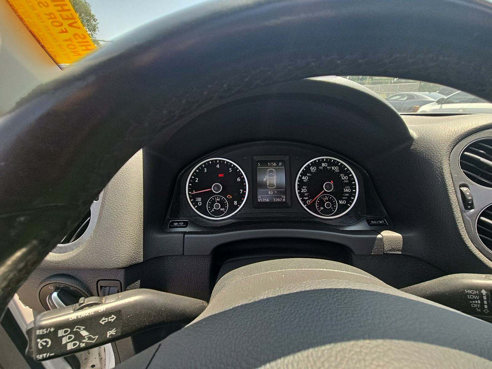 2017 Volkswagen Tiguan 2.0T Wolfsburg Edition FWD