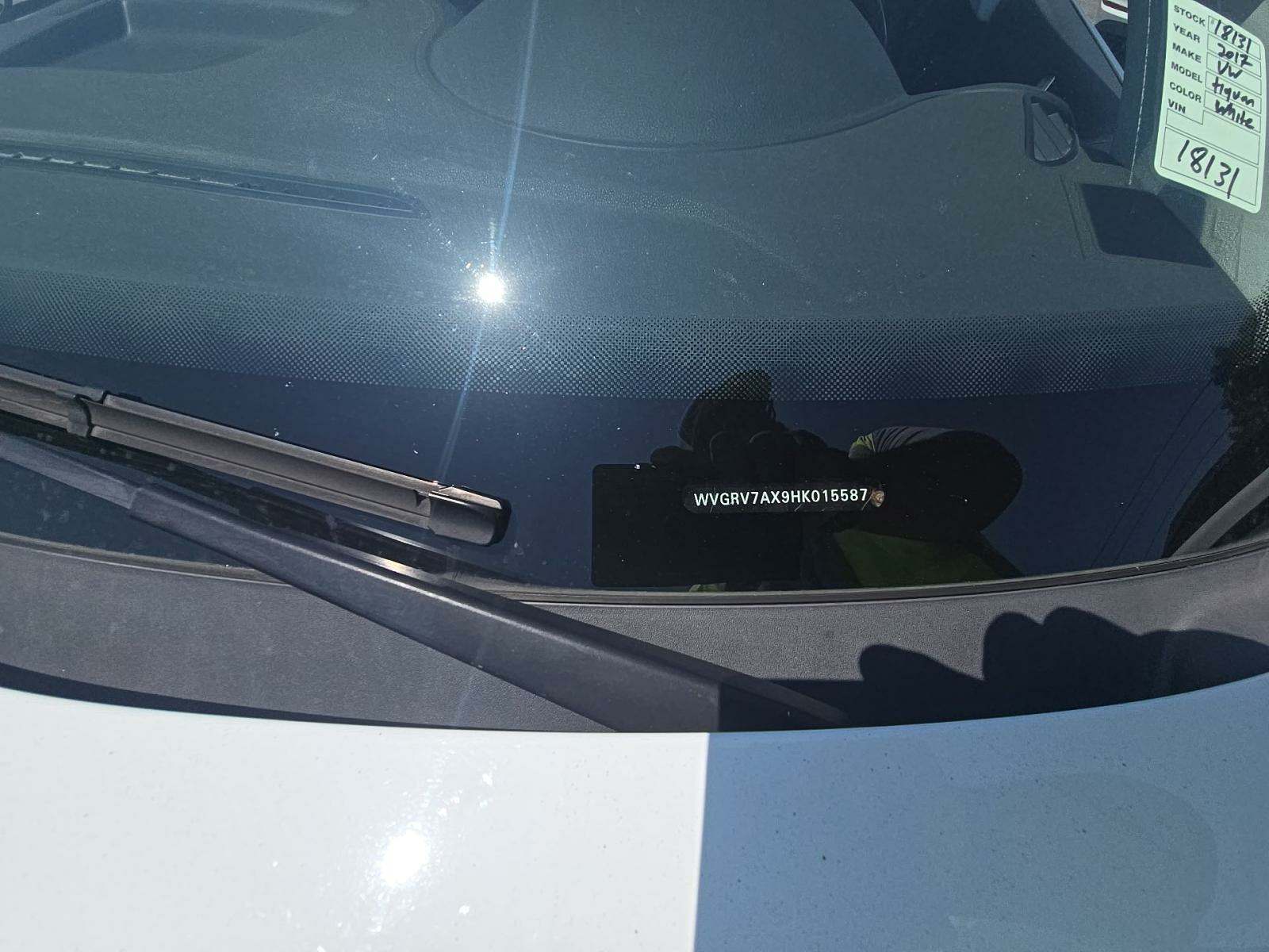 2017 Volkswagen Tiguan 2.0T Wolfsburg Edition FWD