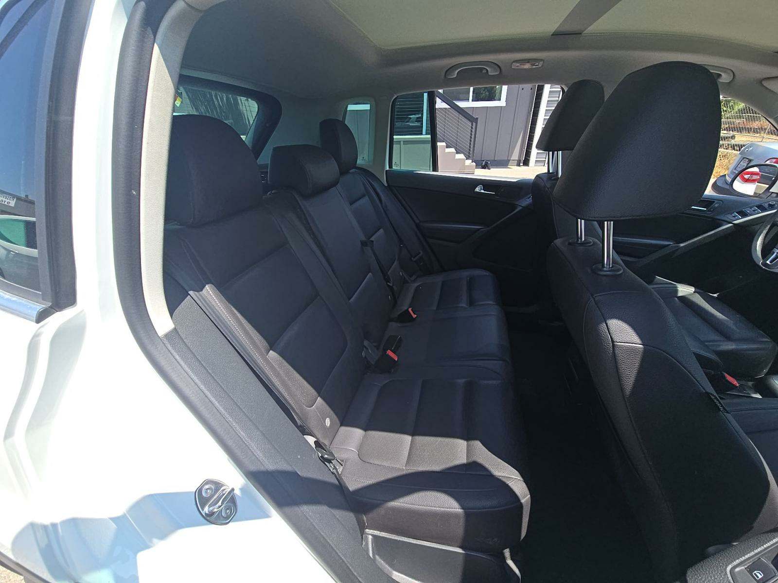 2017 Volkswagen Tiguan 2.0T Wolfsburg Edition FWD