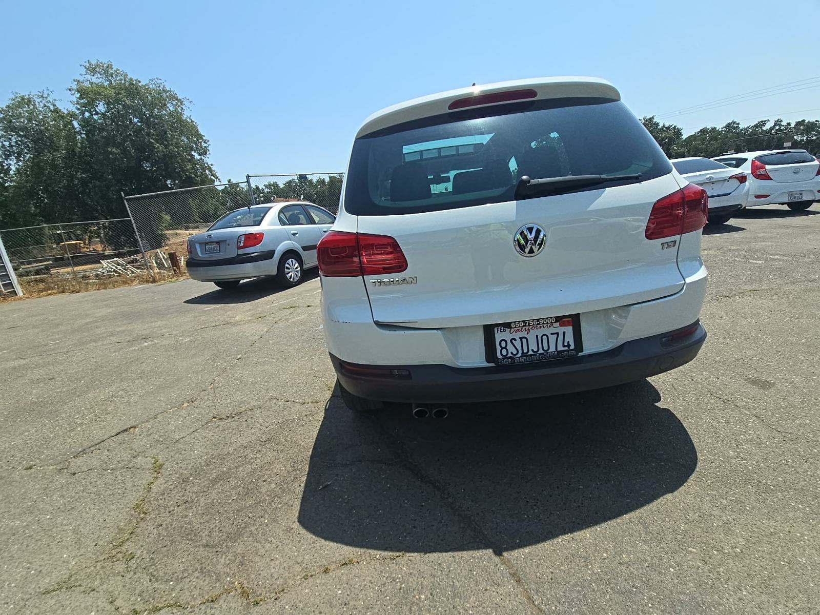 2017 Volkswagen Tiguan 2.0T Wolfsburg Edition FWD