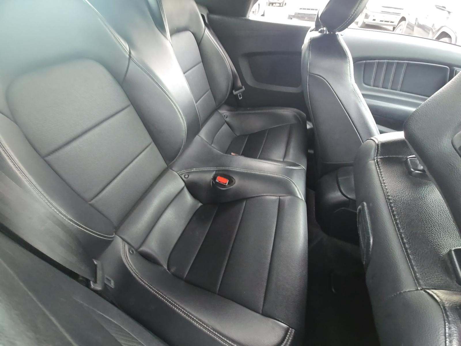 2023 Ford Mustang EcoBoost Premium RWD