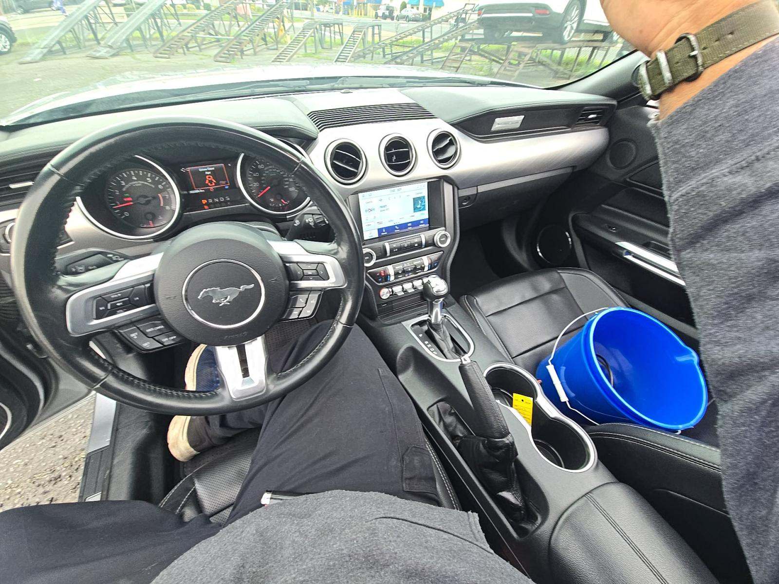 2023 Ford Mustang EcoBoost Premium RWD