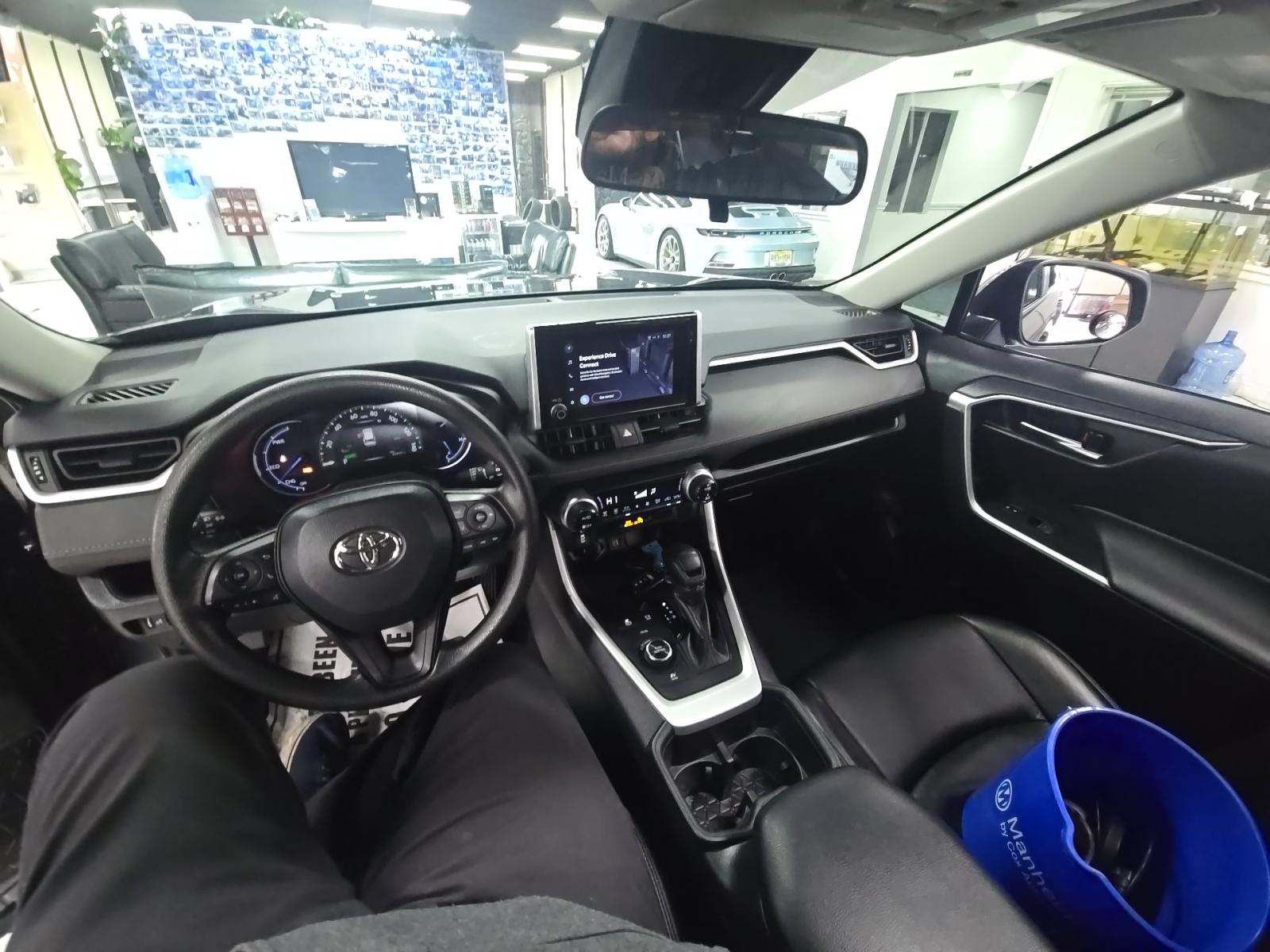 2024 Toyota RAV4 Hybrid XLE AWD