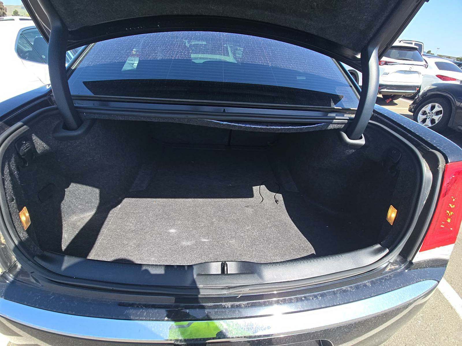 2018 Chrysler 300 Touring L RWD