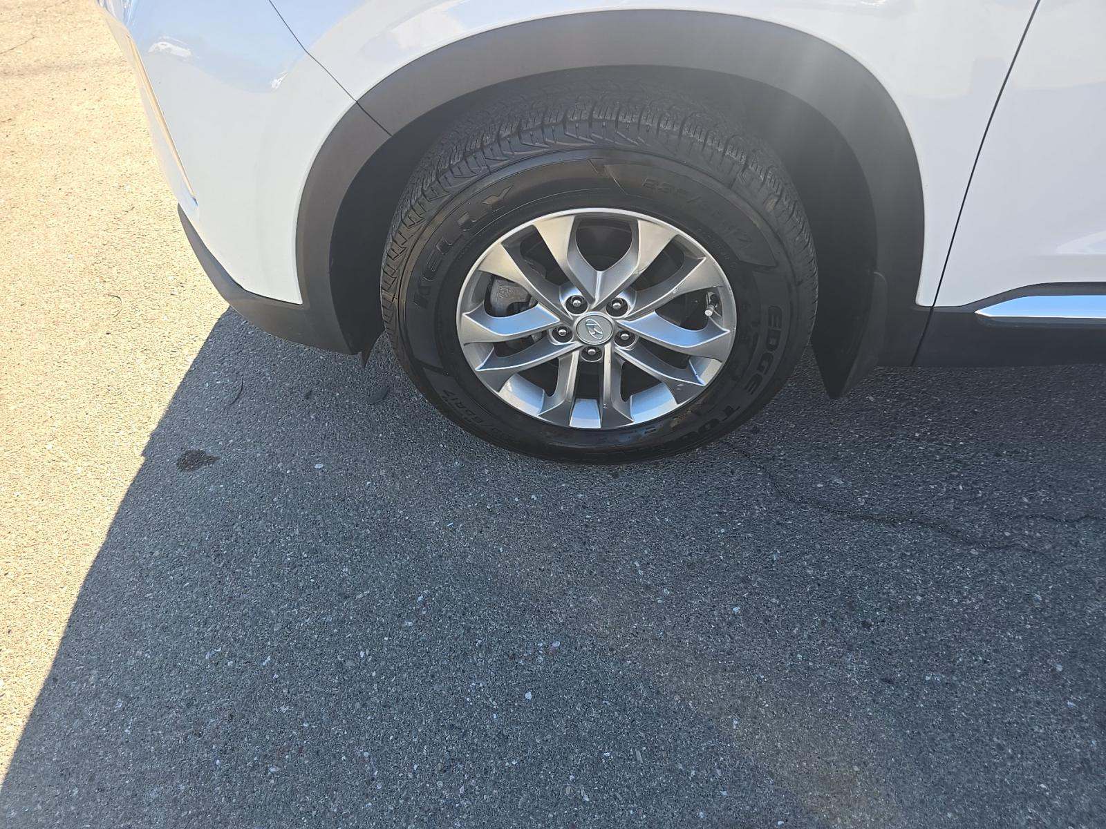 2020 Hyundai Santa Fe SEL FWD