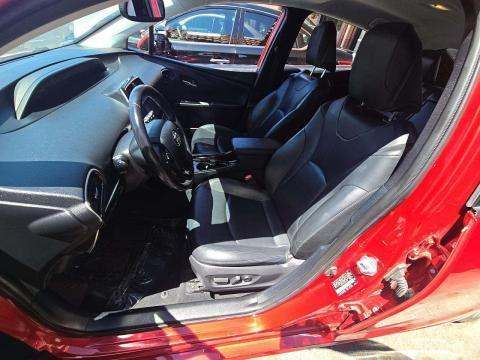 2019 Toyota Prius XLE FWD