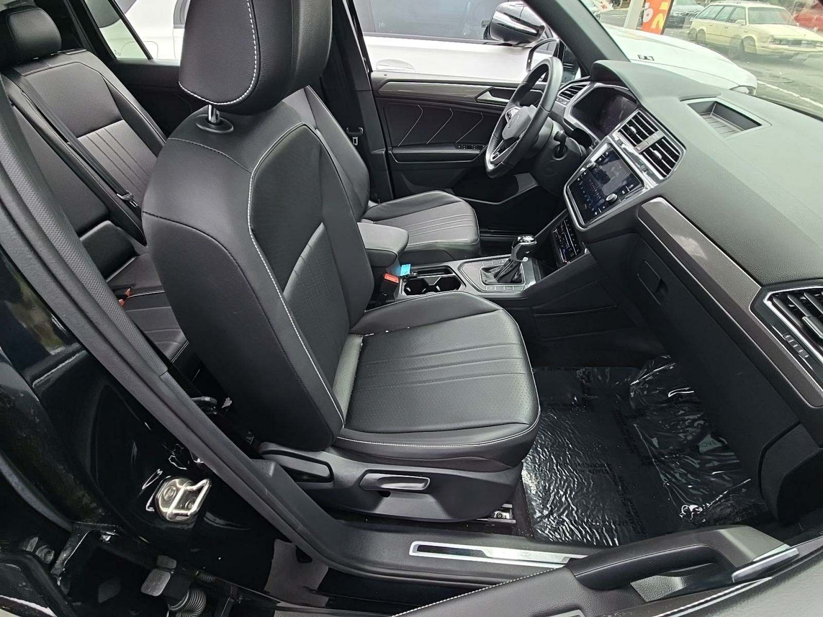 2023 Volkswagen Tiguan 2.0T SE R-Line Black FWD