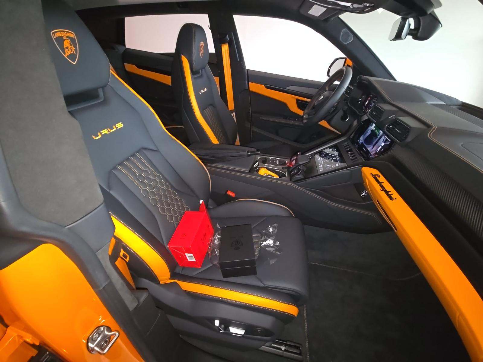 2024 Lamborghini Urus S AWD