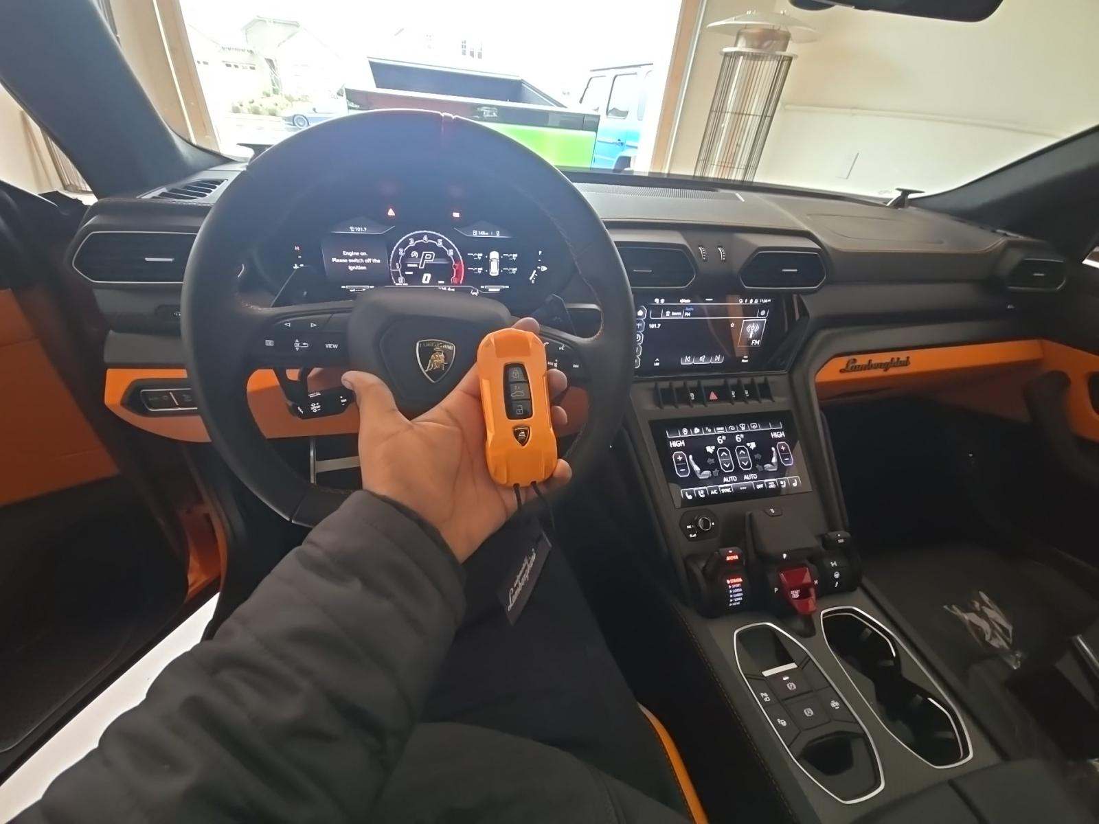 2024 Lamborghini Urus S AWD