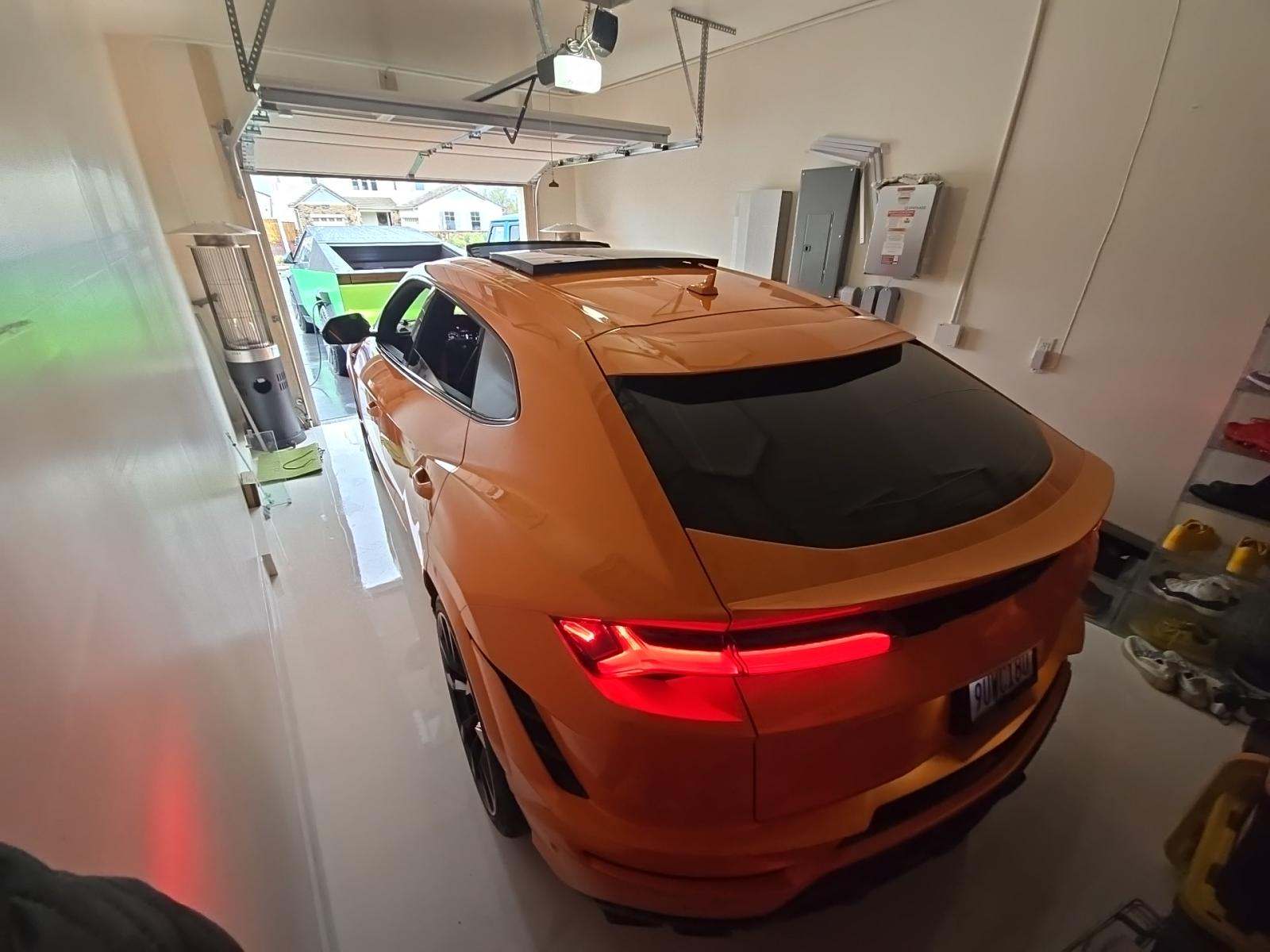 2024 Lamborghini Urus S AWD