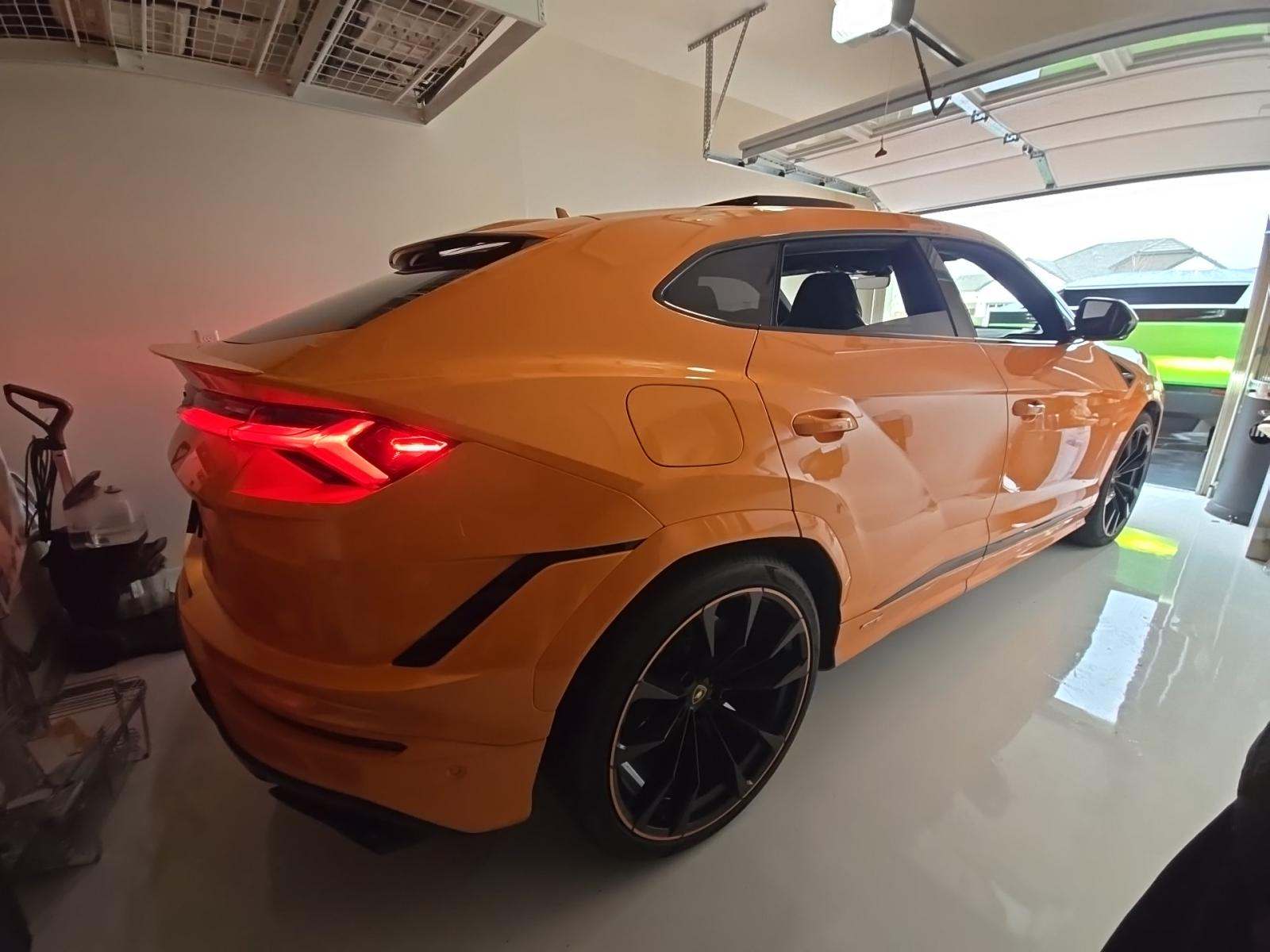 2024 Lamborghini Urus S AWD