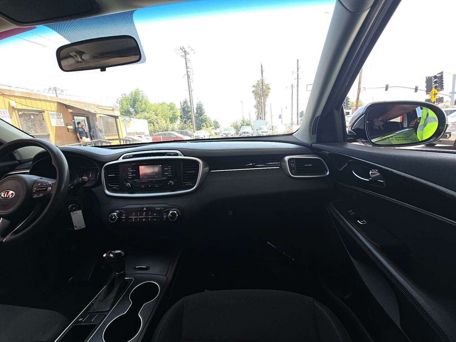 2017 Kia Sorento LX FWD