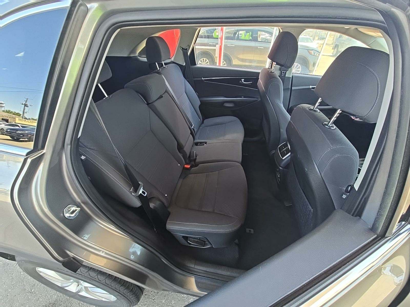 2017 Kia Sorento LX FWD