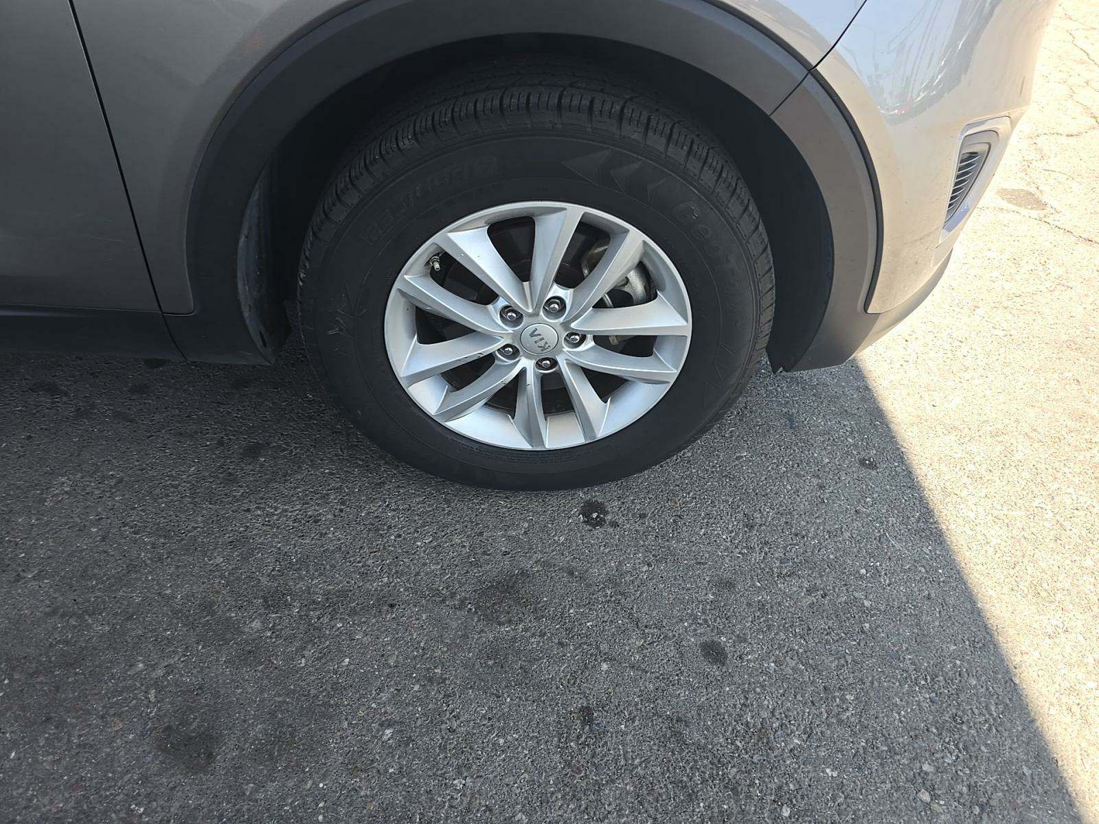 2017 Kia Sorento LX FWD