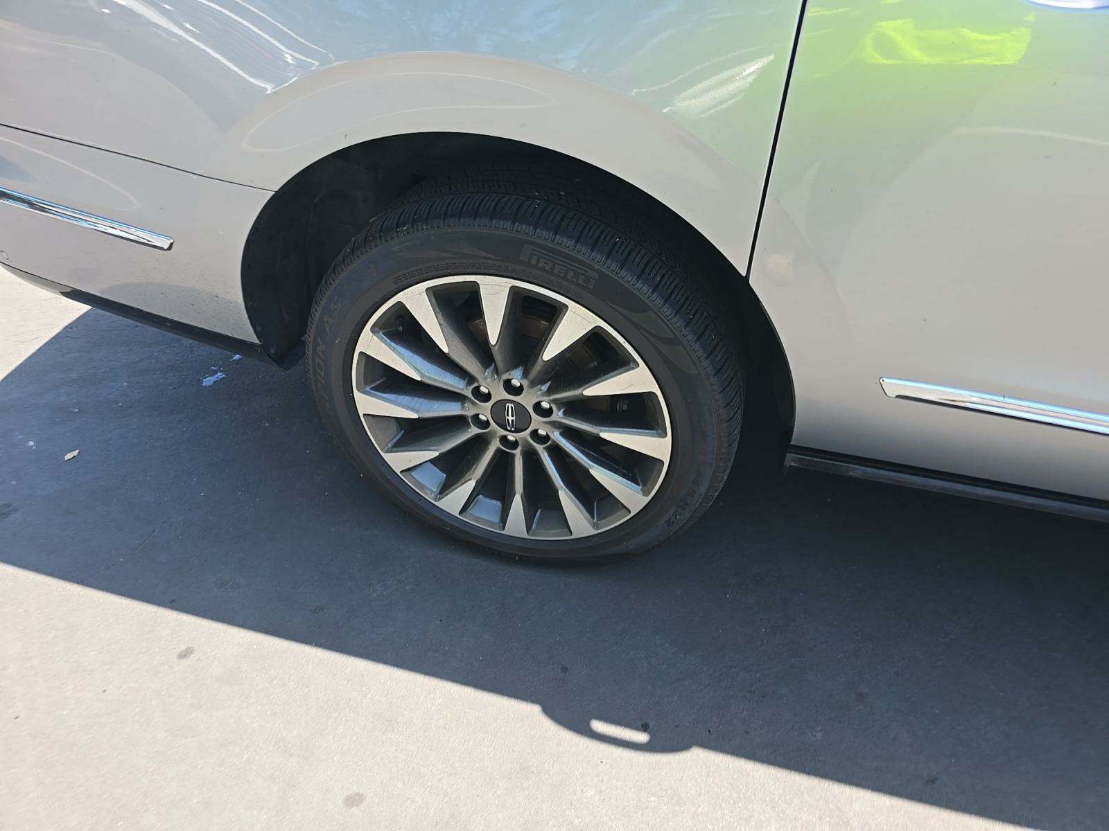 2021 Lincoln Navigator L Reserve AWD