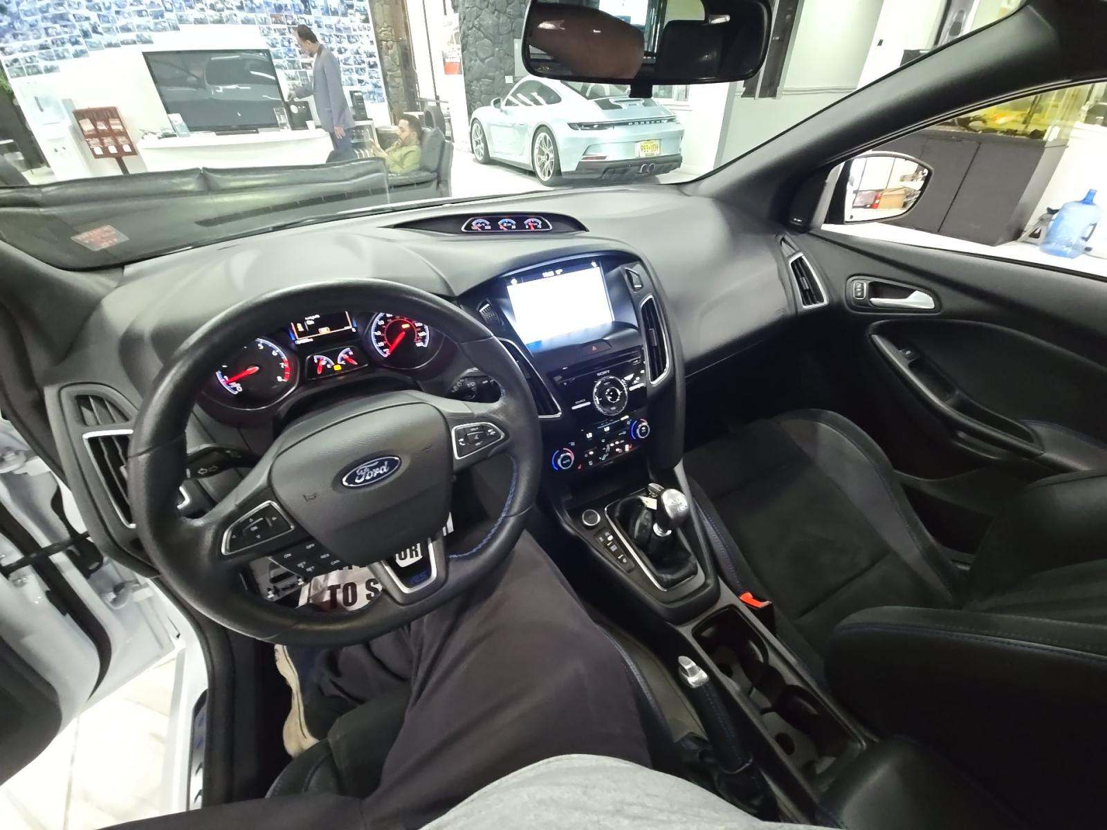 2017 Ford Focus RS AWD