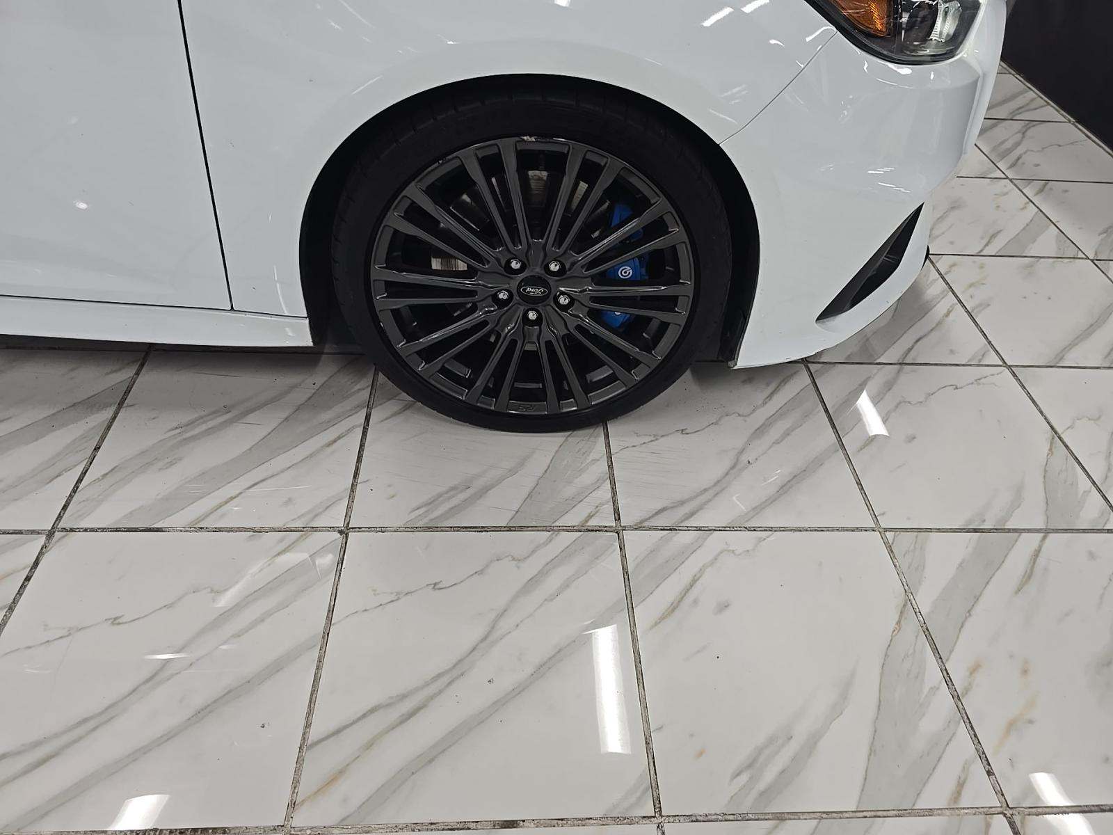 2017 Ford Focus RS AWD