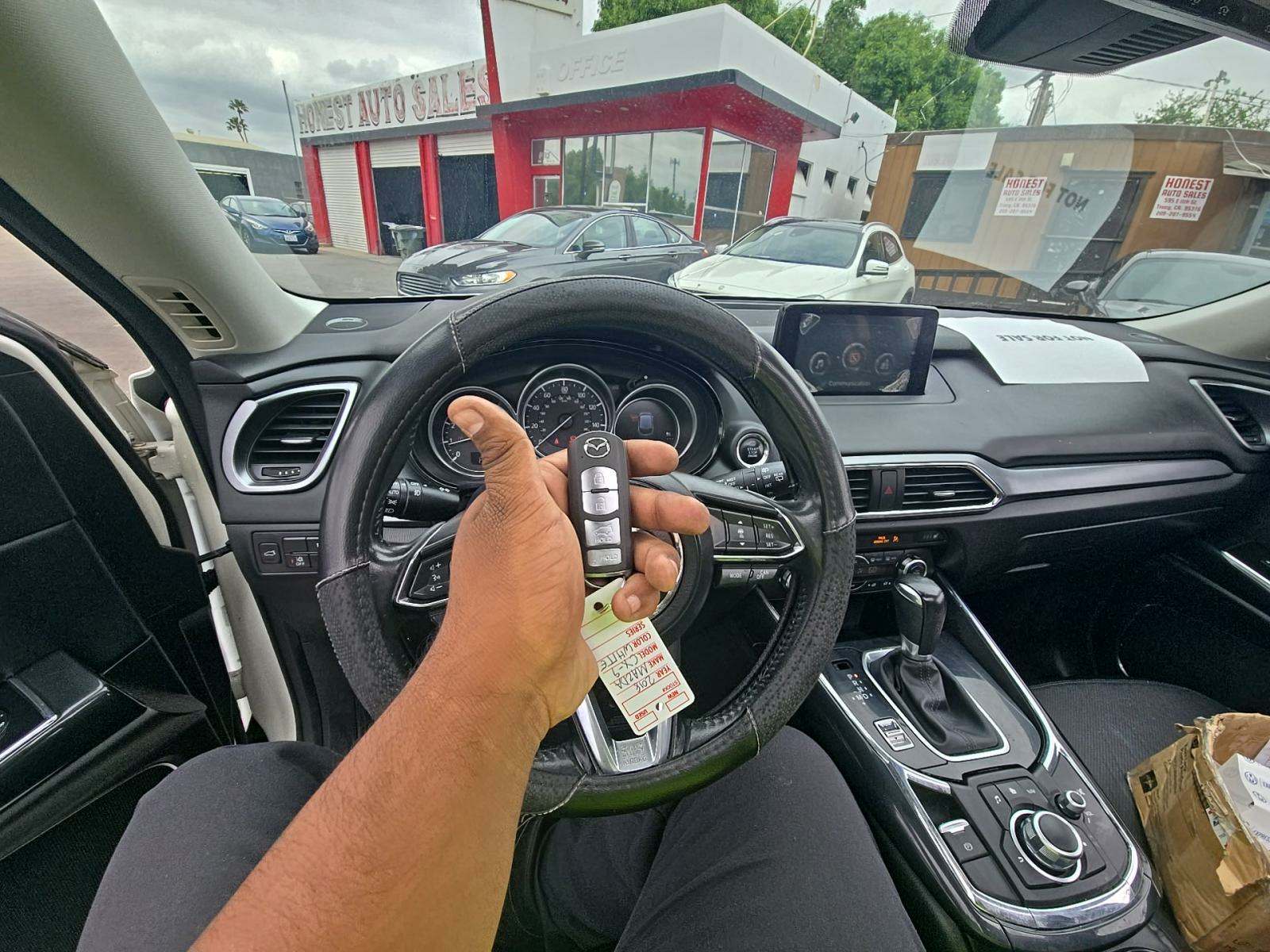 2018 MAZDA CX-9 Touring FWD