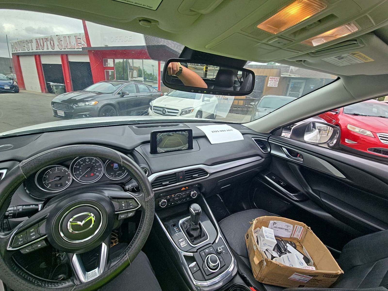 2018 MAZDA CX-9 Touring FWD