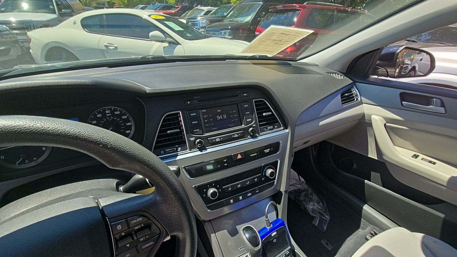 2015 Hyundai Sonata SE FWD