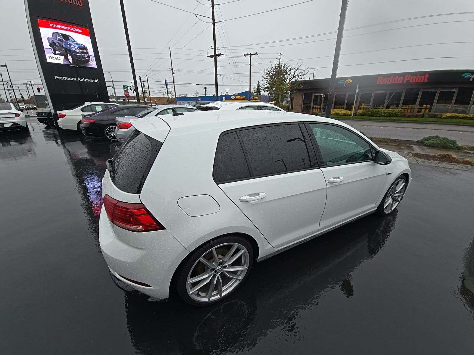 2019 Volkswagen Golf R 2.0T AWD
