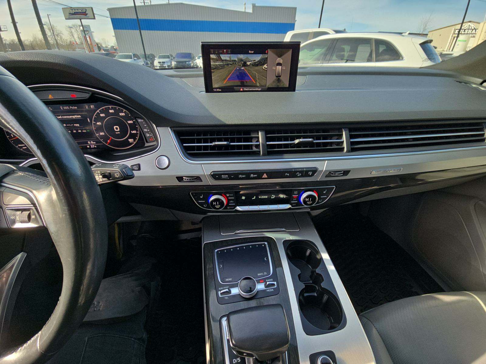 Audi Q7 3.0T Progressiv снимка Audi Q7 3.0T Progressiv