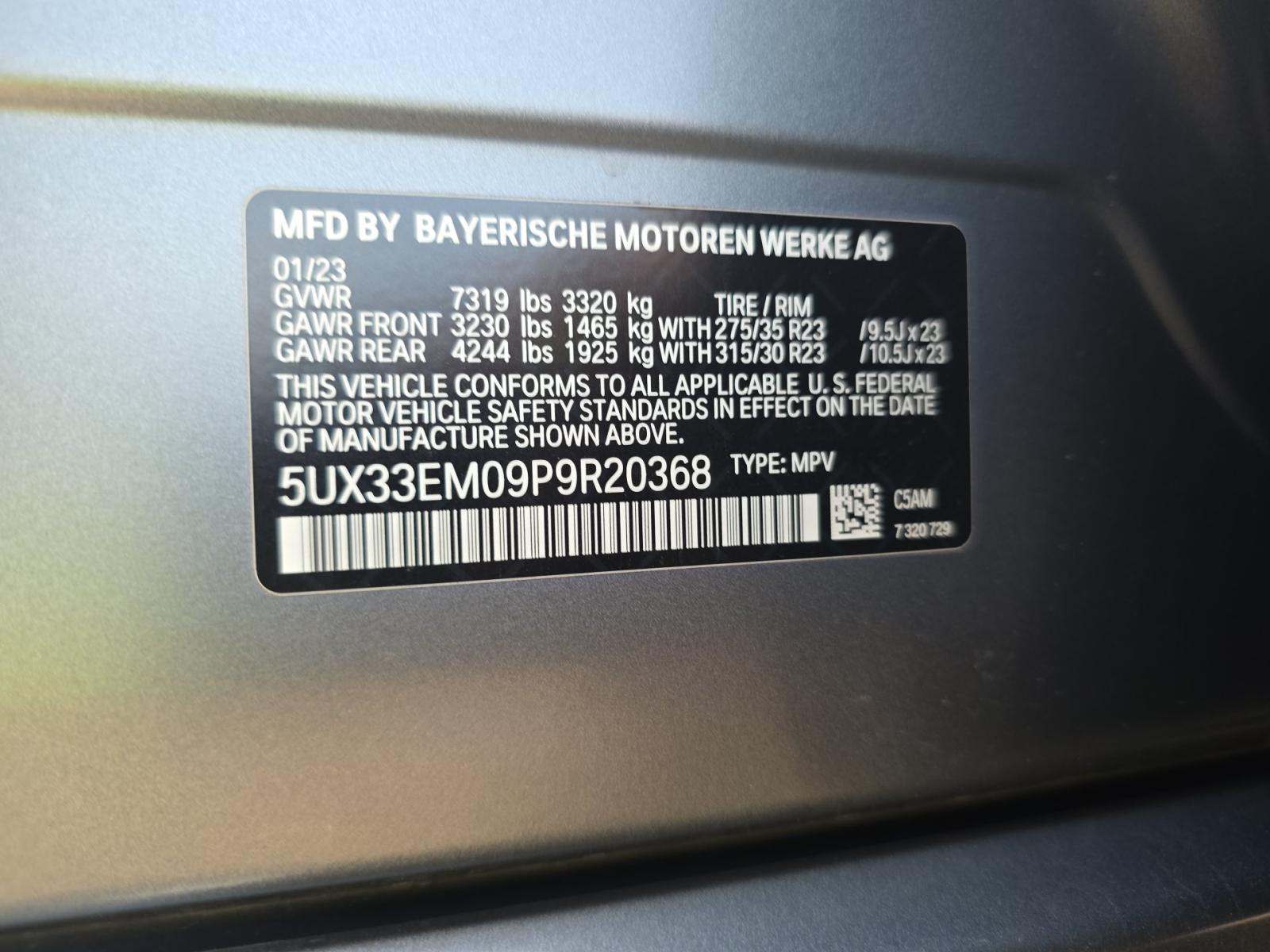 2023 BMW X7 M60i AWD