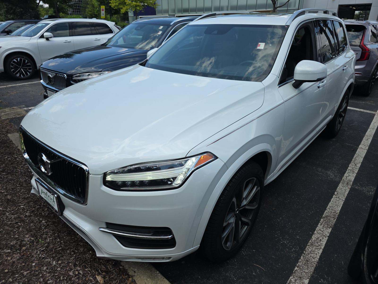 2019 Volvo XC90 T5 Momentum AWD