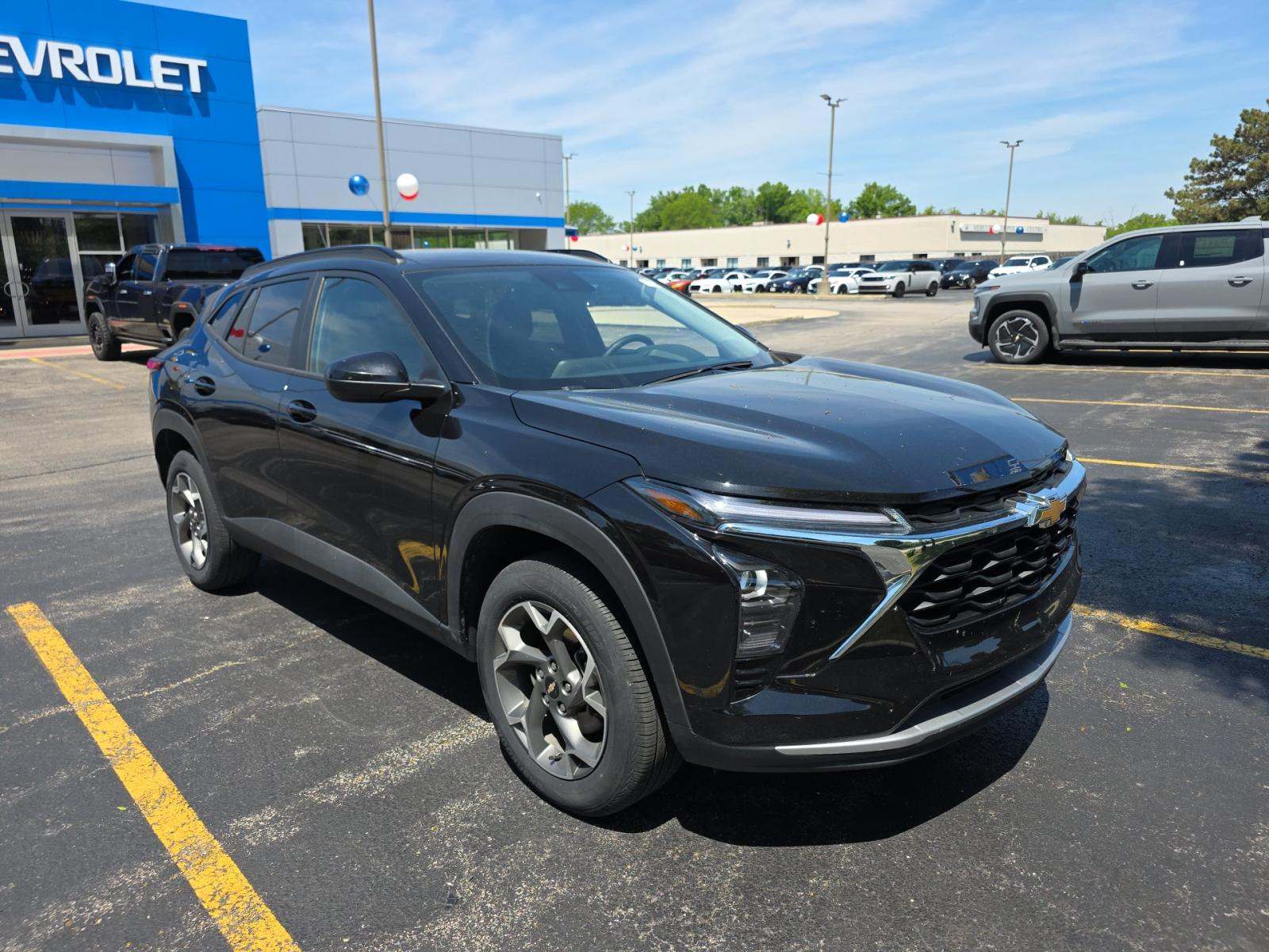 CHEVROLET TRAX - 4