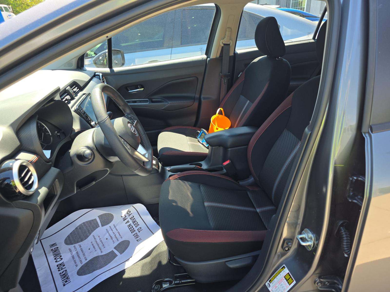 NISSAN VERSA - 6