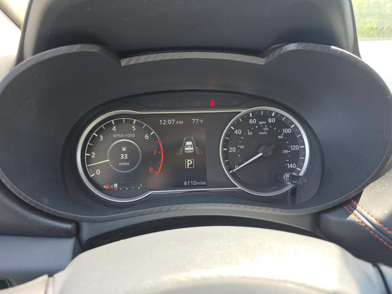 NISSAN VERSA - 9