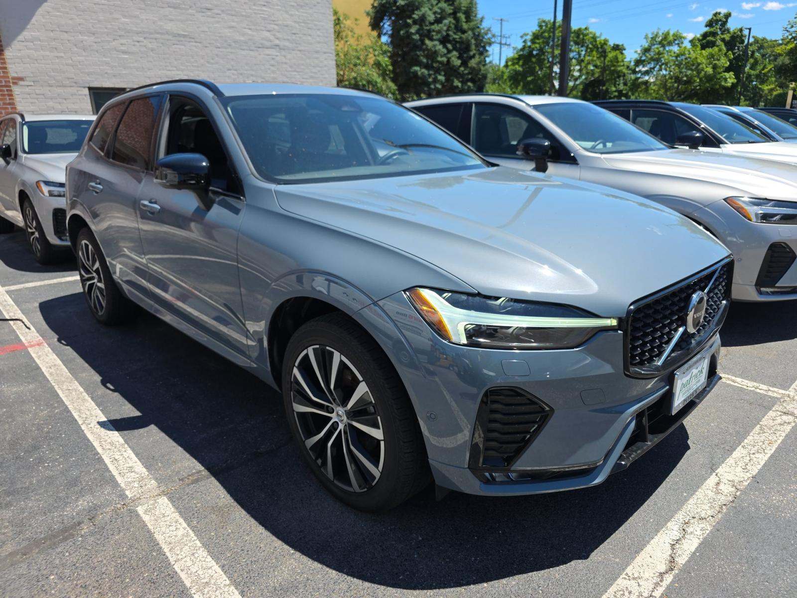 2023 Volvo XC60 B5 Plus AWD