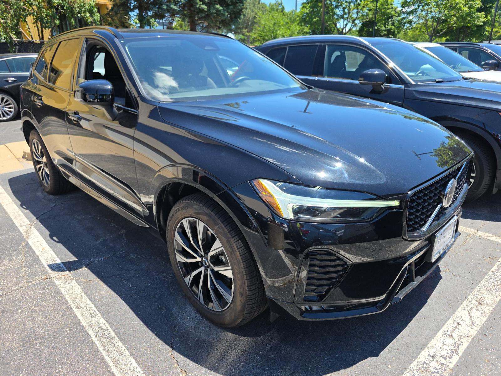 2025 Volvo XC60 B5 Core AWD