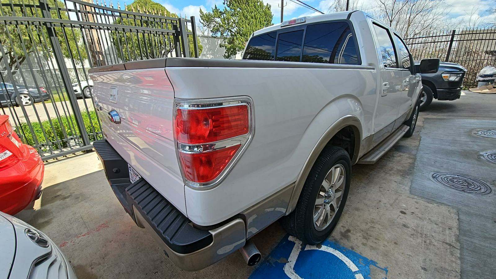 2014 Ford F-150 King Ranch RWD