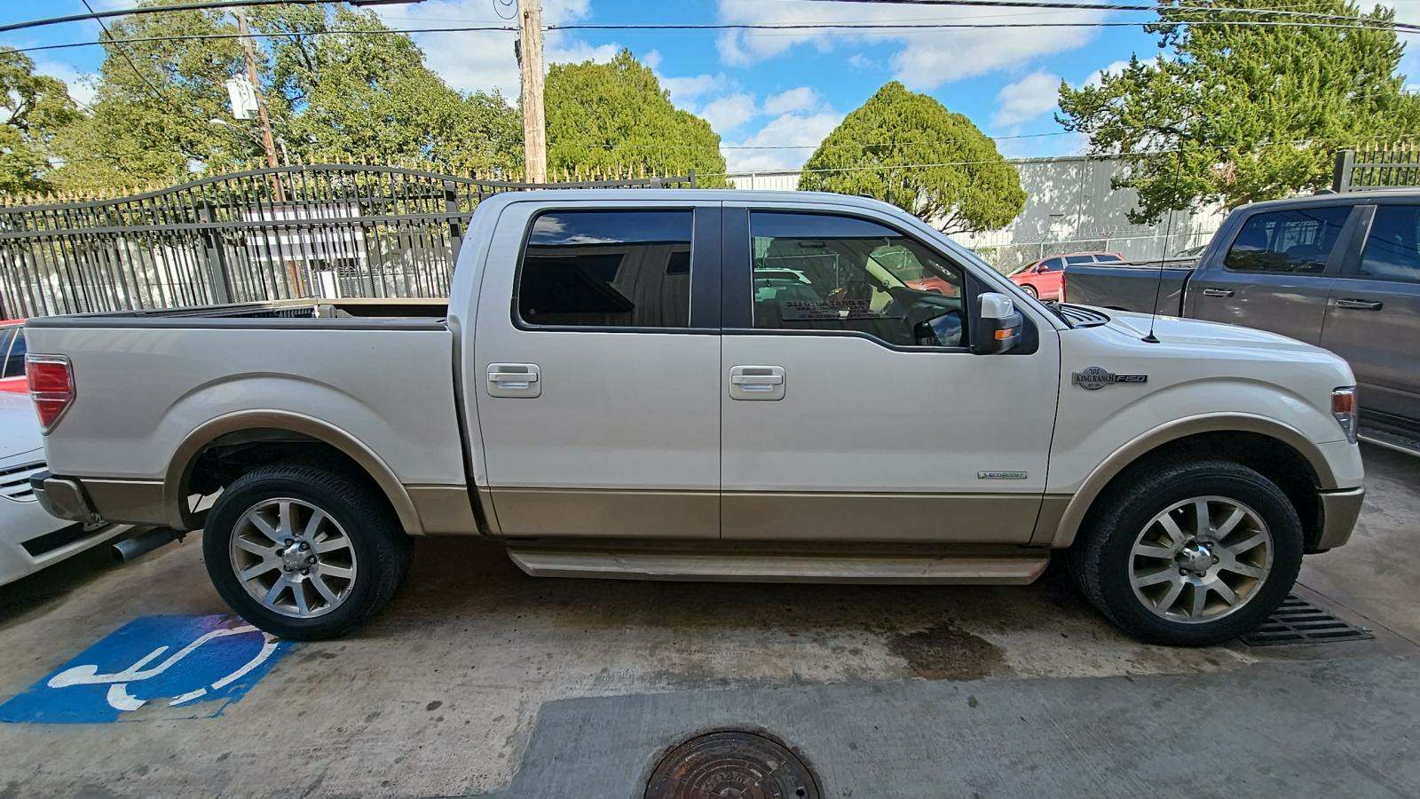 2014 Ford F-150 King Ranch RWD