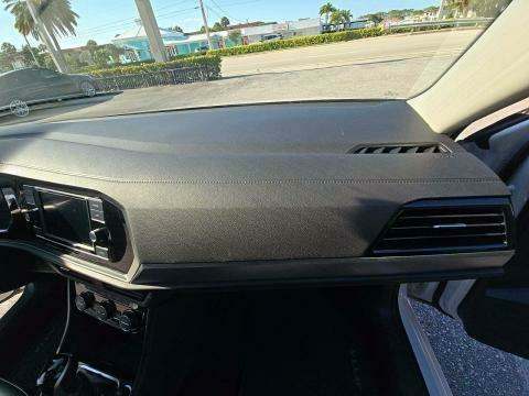 2022 Volkswagen Jetta 1.5T SE FWD