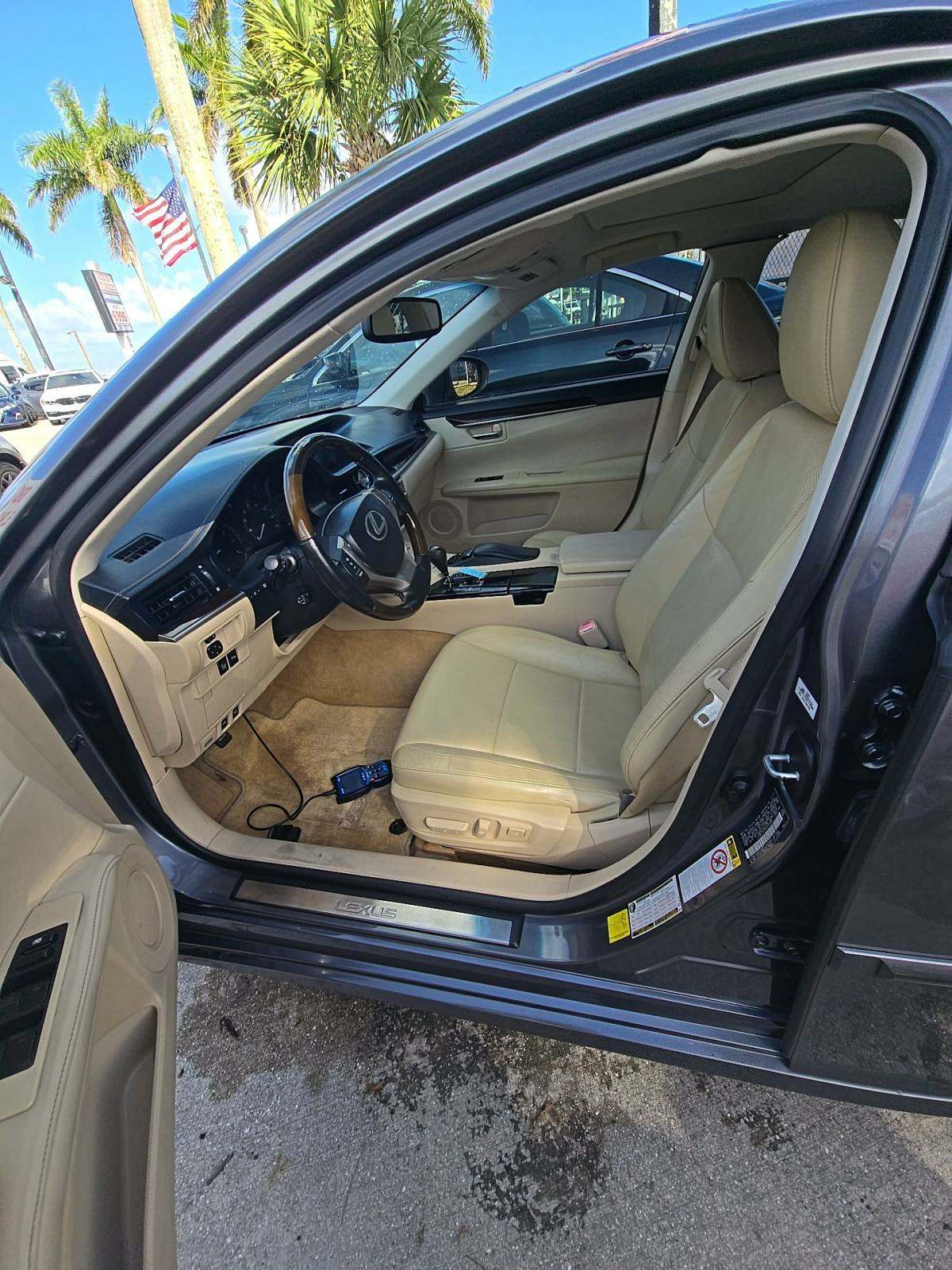 2013 Lexus ES ES 350 FWD