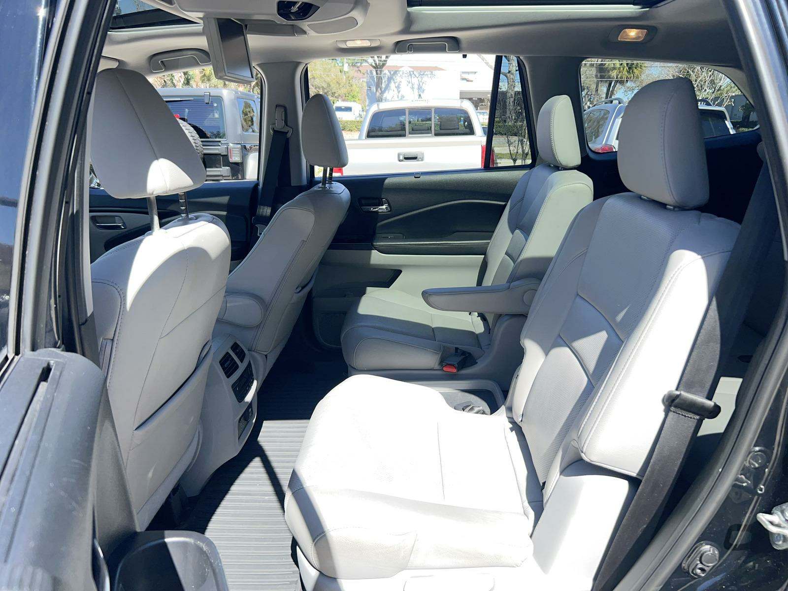 2019 Honda Pilot Elite AWD