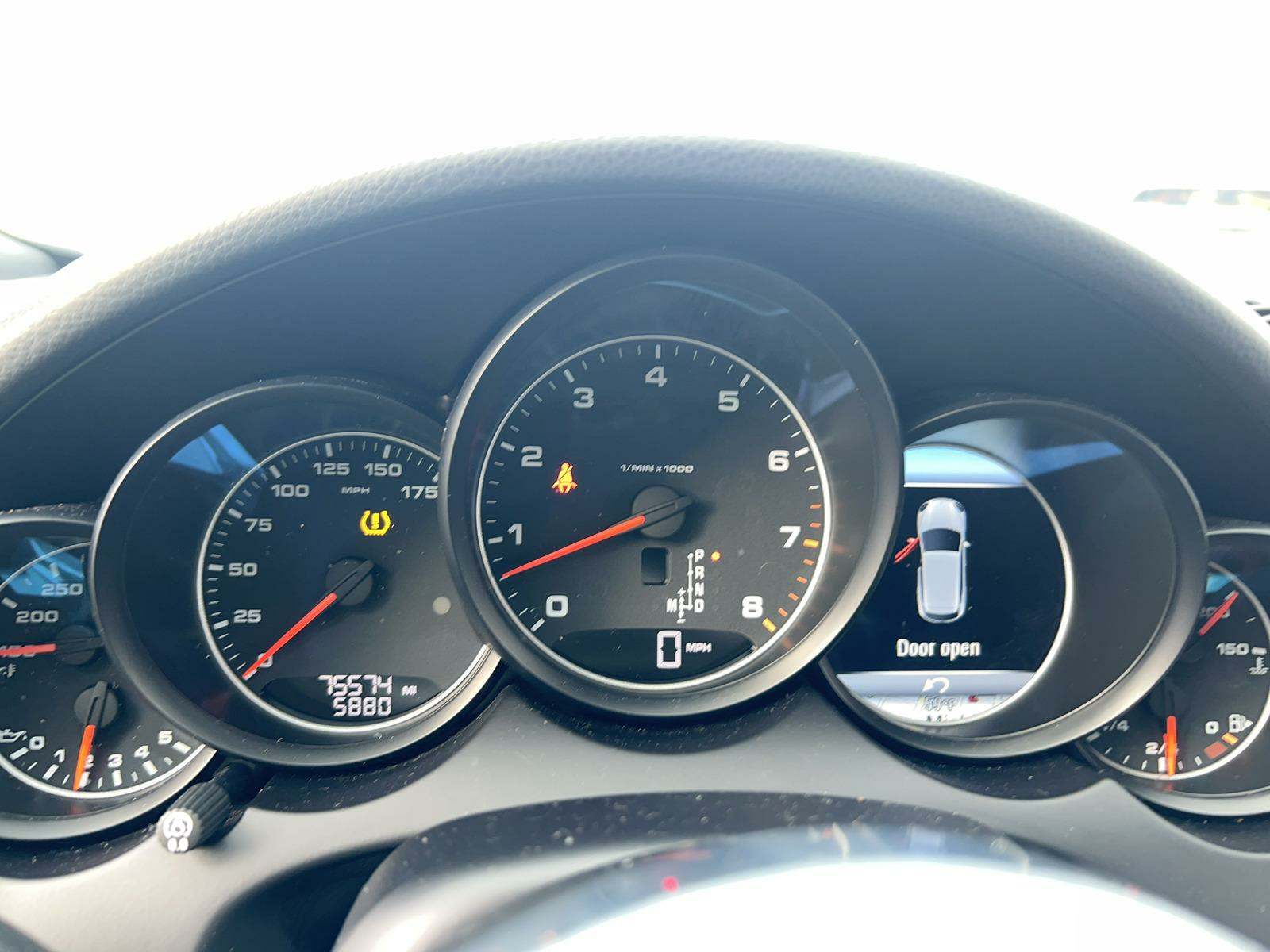 2018 Porsche Cayenne Platinum Edition AWD