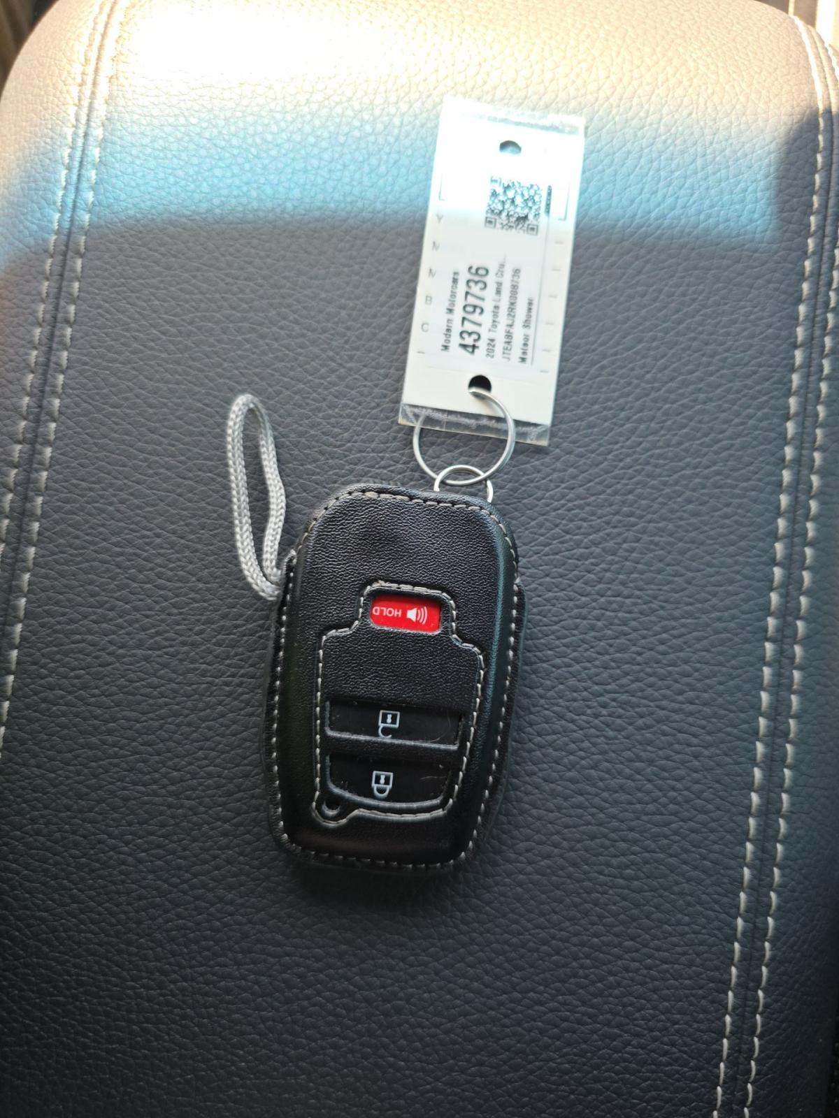 TOYOTA LAND CRUISER - 4