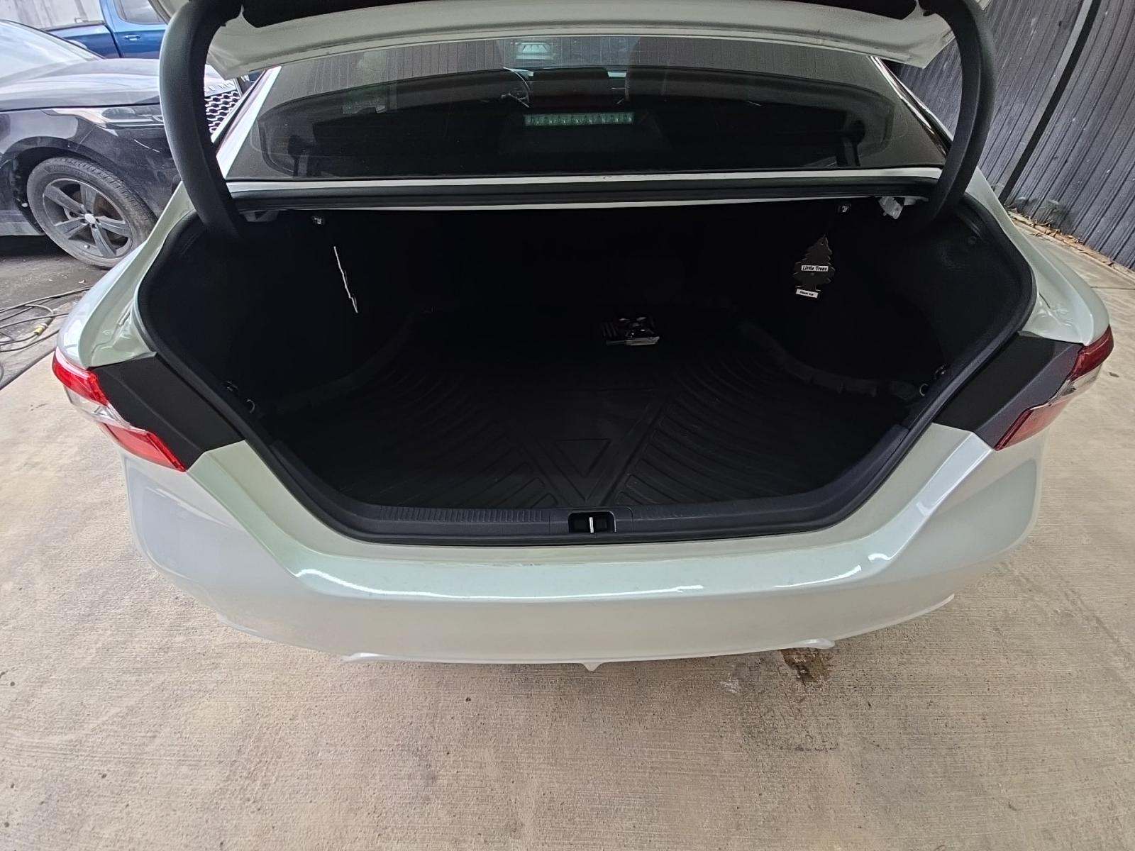 2023 Toyota Camry XSE FWD