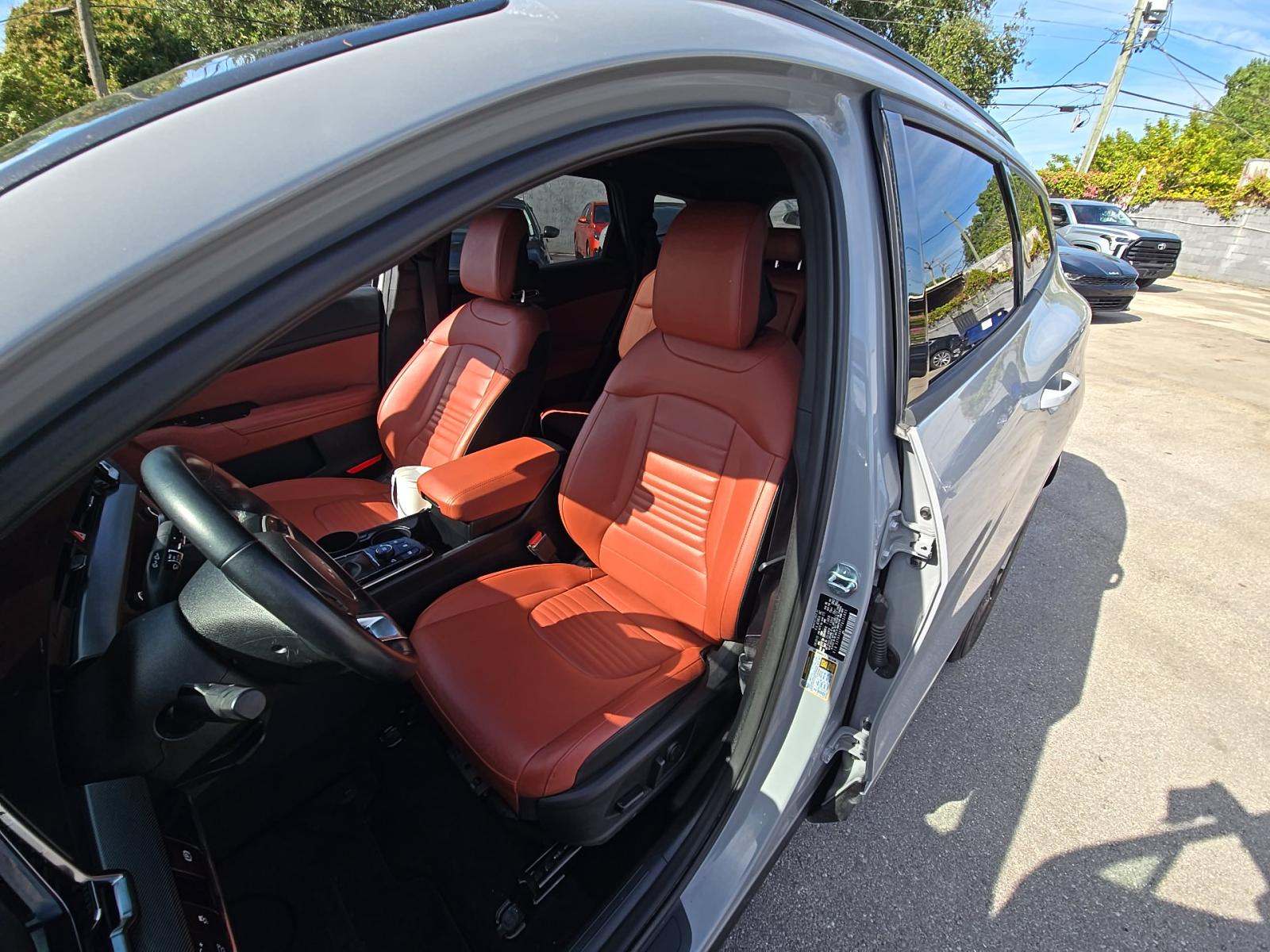 2023 Kia Sportage SX FWD