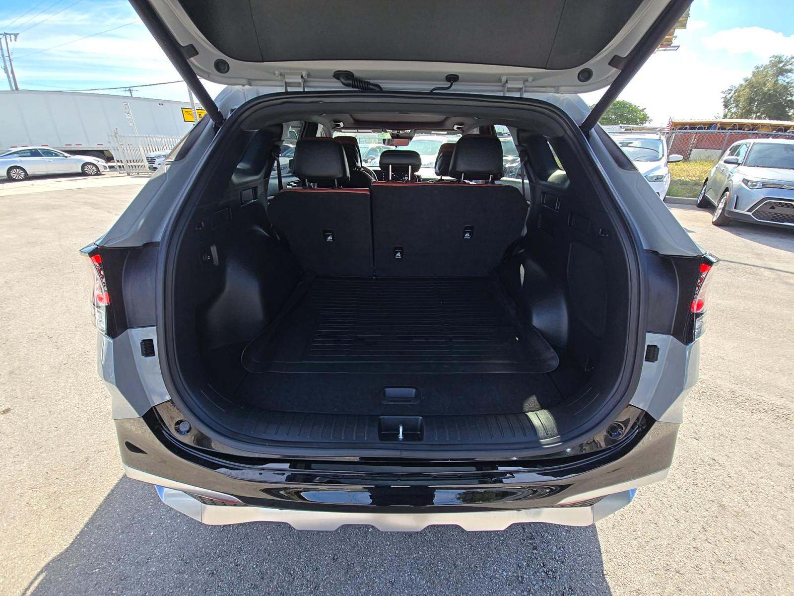 2023 Kia Sportage SX FWD